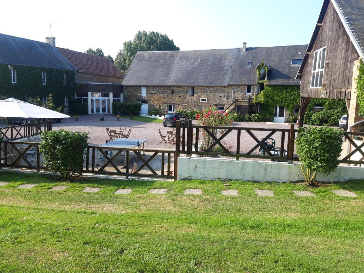 Gasthaus La Ferme Des Epis Ouffieres Exterior foto